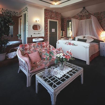 Humboldt House Bed & Breakfast วิกตอเรีย ห้อง รูปภาพ